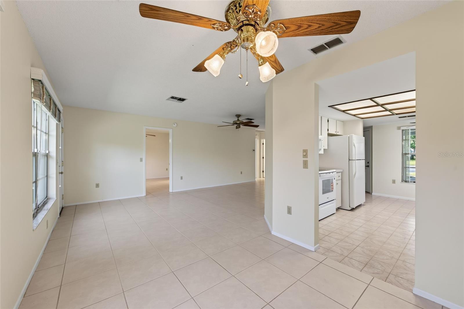Dining/Living Area- 9545 Danville Court, #42, New Port Richey, FL 34655Wedgewood Village Condos in Heritage Lake
