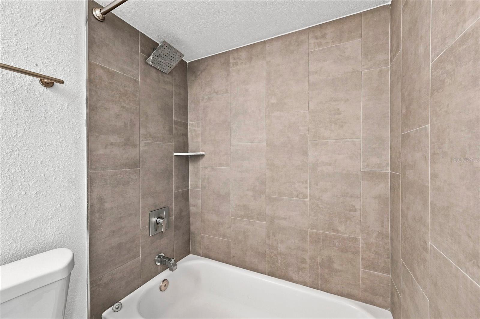 1000 TARPON WOODS BOULEVARD, #302, Palm Harbor, FL 34685