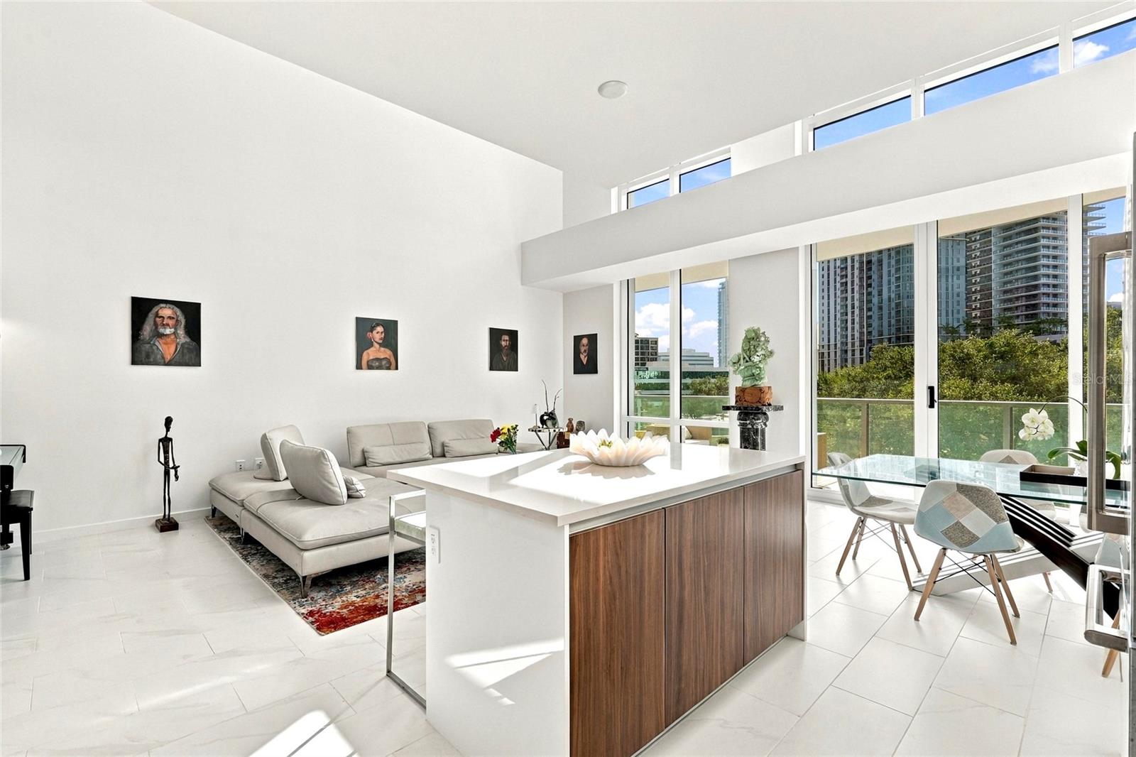400 CENTRAL AVENUE, #301, St Petersburg, FL 33701