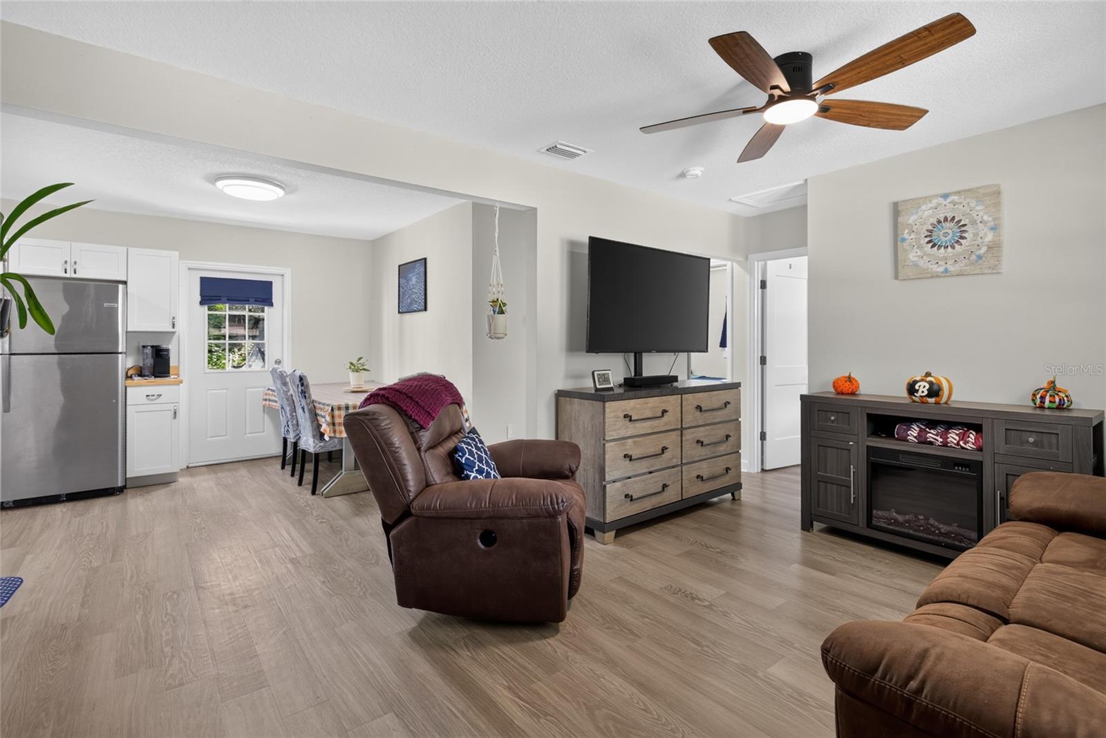 21397 CANAL DRIVE, Brooksville, FL 34601 21397 CANAL DRIVE, Brooksville, FL 34601