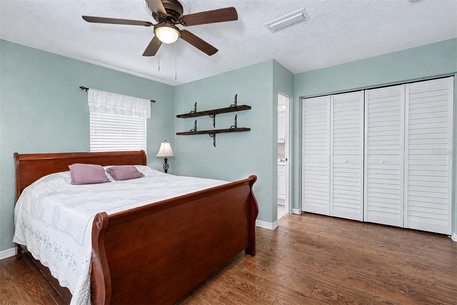 11399 80TH AVENUE, Seminole, FL 33772