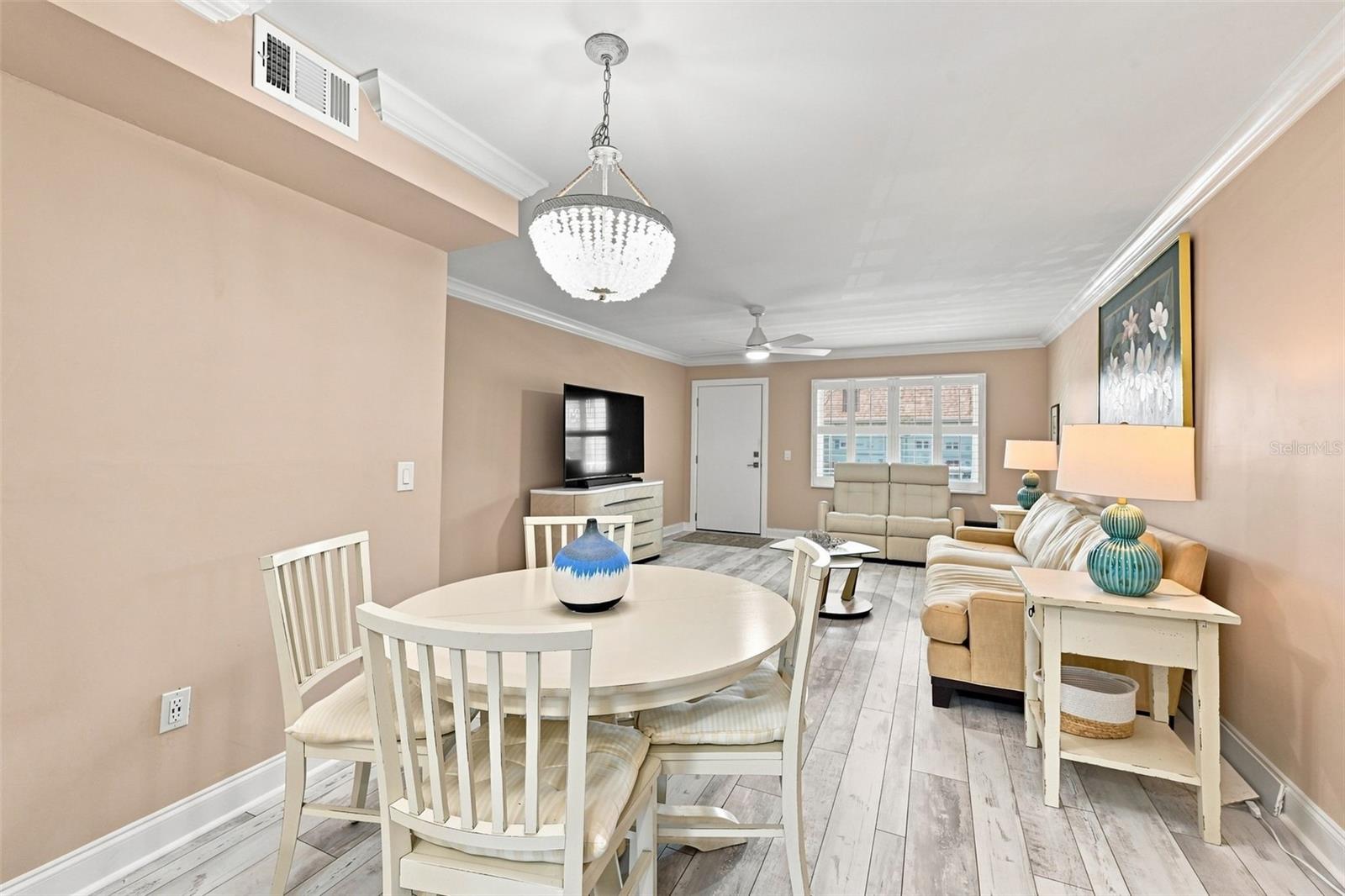 1898 SHORE DRIVE S, #208, South Pasadena, FL 33707