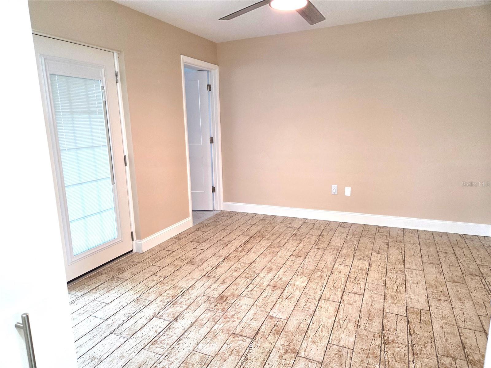 1898 SHORE DRIVE S, #208, South Pasadena, FL 33707