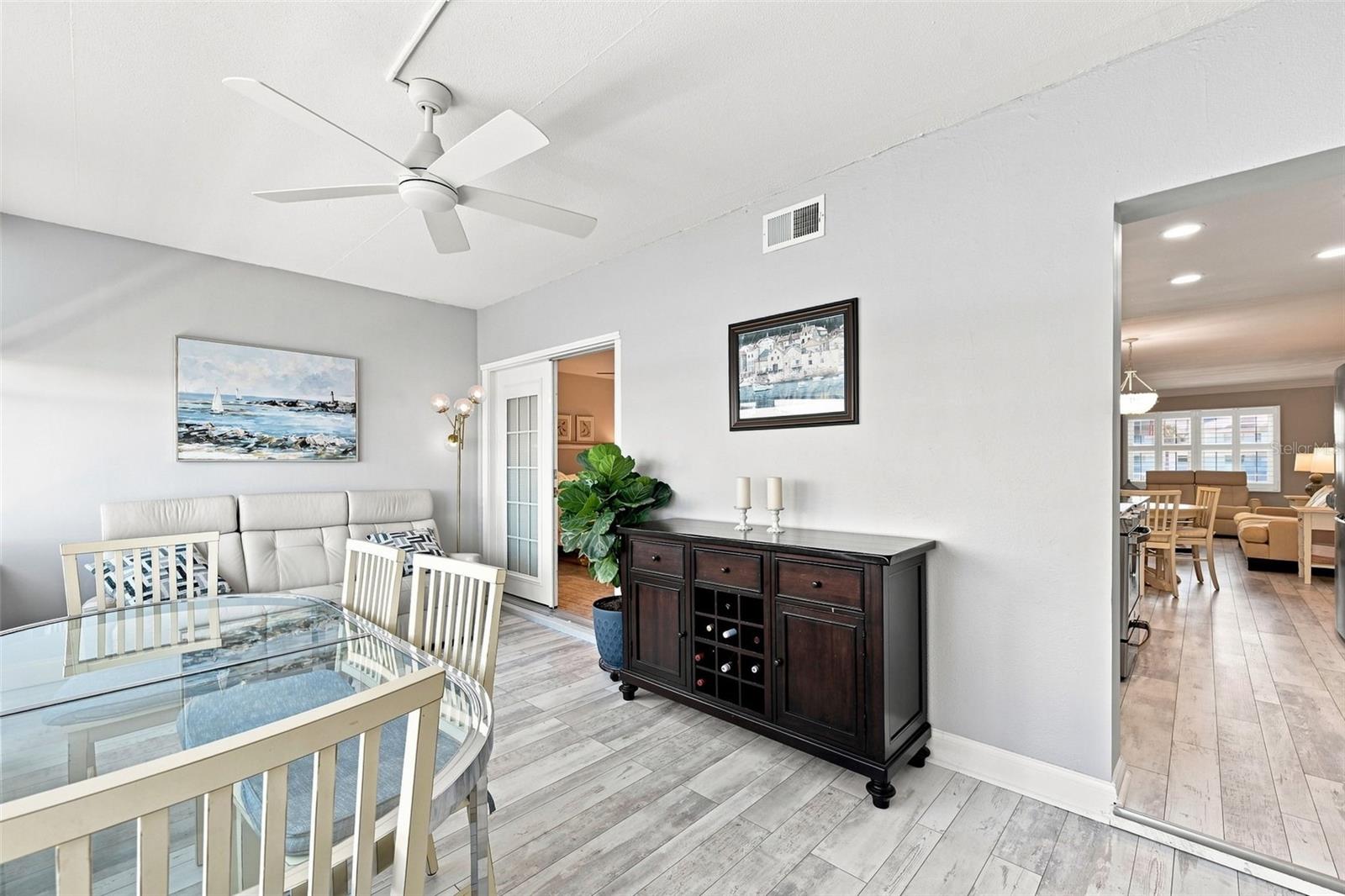 1898 SHORE DRIVE S, #208, South Pasadena, FL 33707