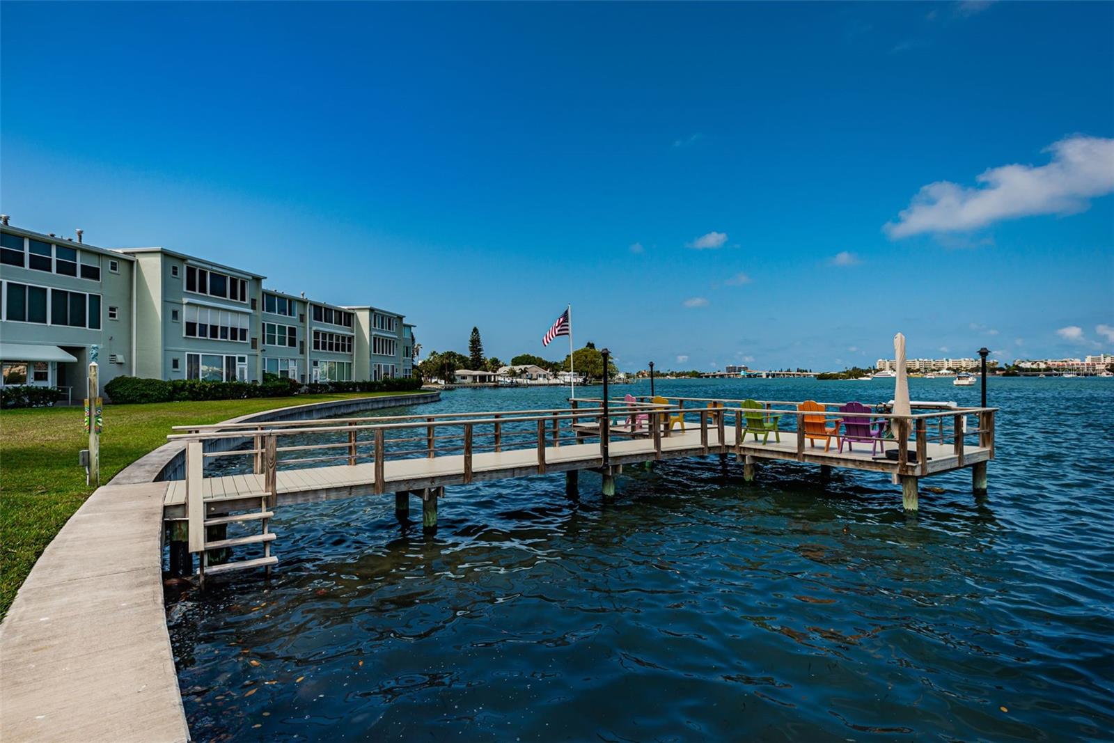 1898 SHORE DRIVE S, #208, South Pasadena, FL 33707