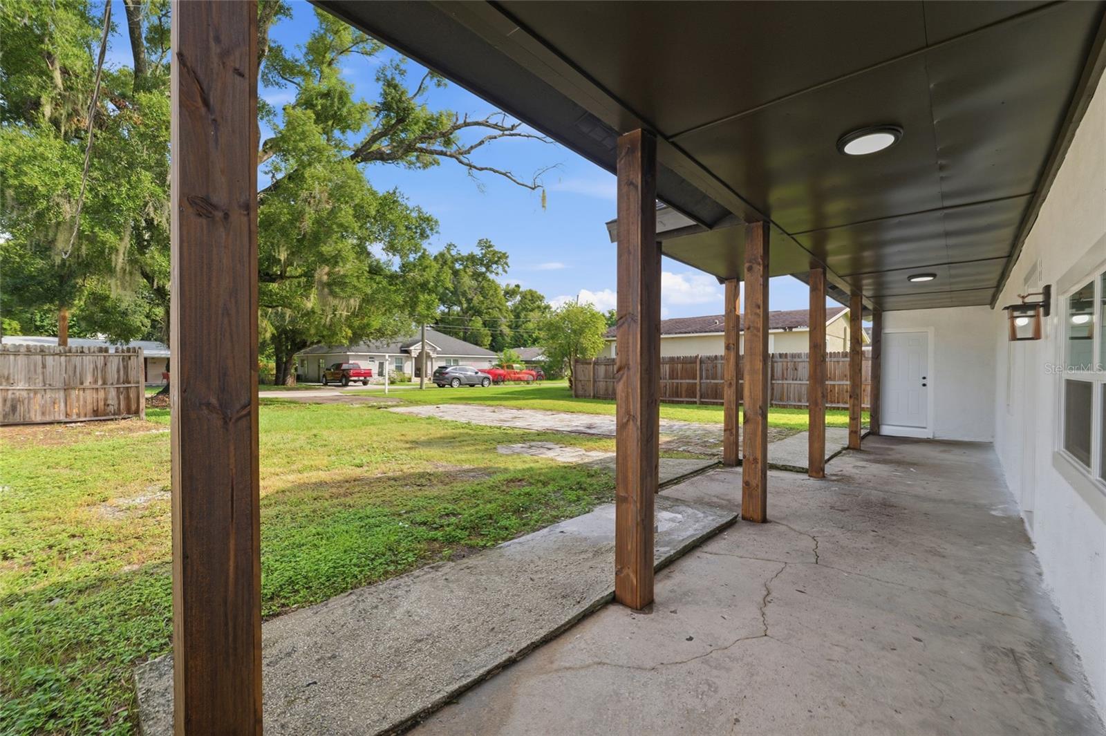 1707 E FRIERSON AVENUE, Tampa, FL 33610
