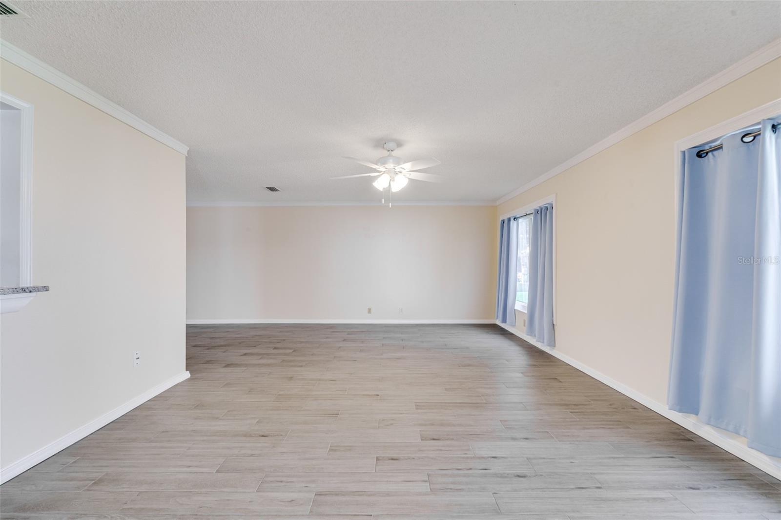 3459 MAINLANDS BOULEVARD S, Pinellas Park, FL 33782