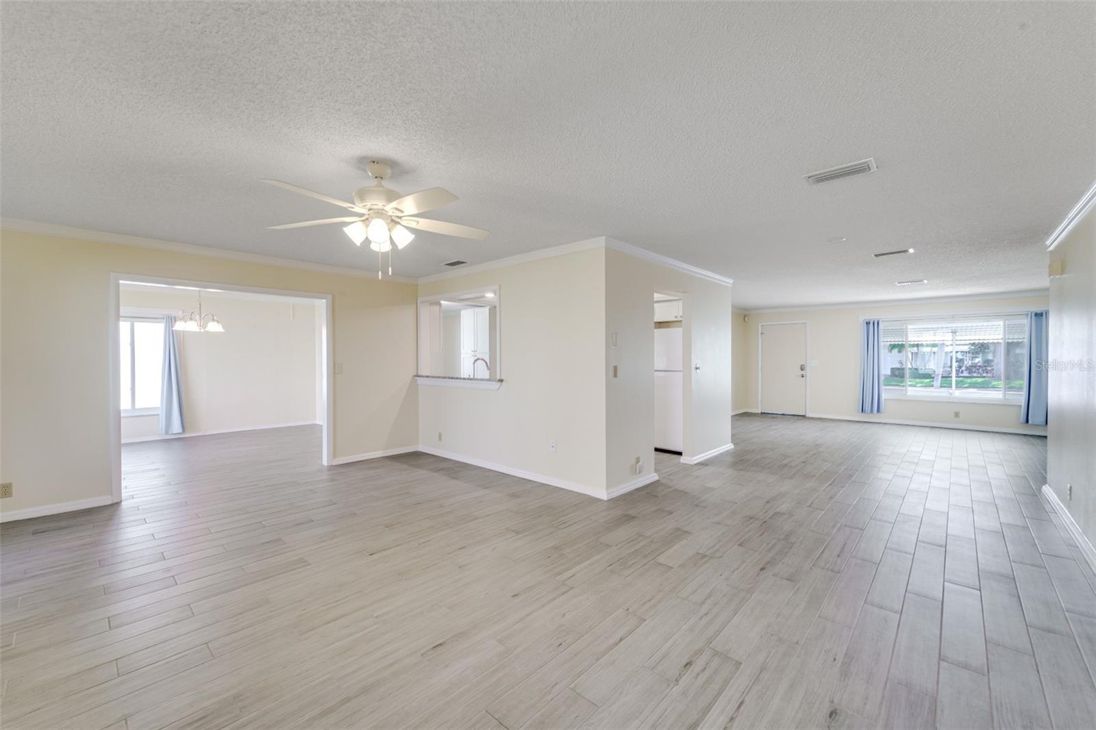 3459 MAINLANDS BOULEVARD S, Pinellas Park, FL 33782