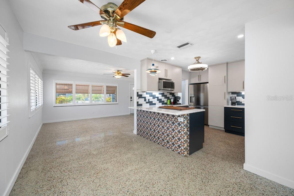 1472 DURLING DRIVE S, South Pasadena, FL 33707