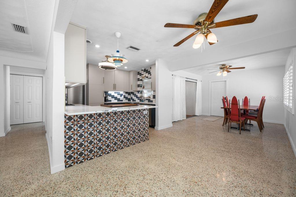 Breakfast Bar - Room for Bar Stools