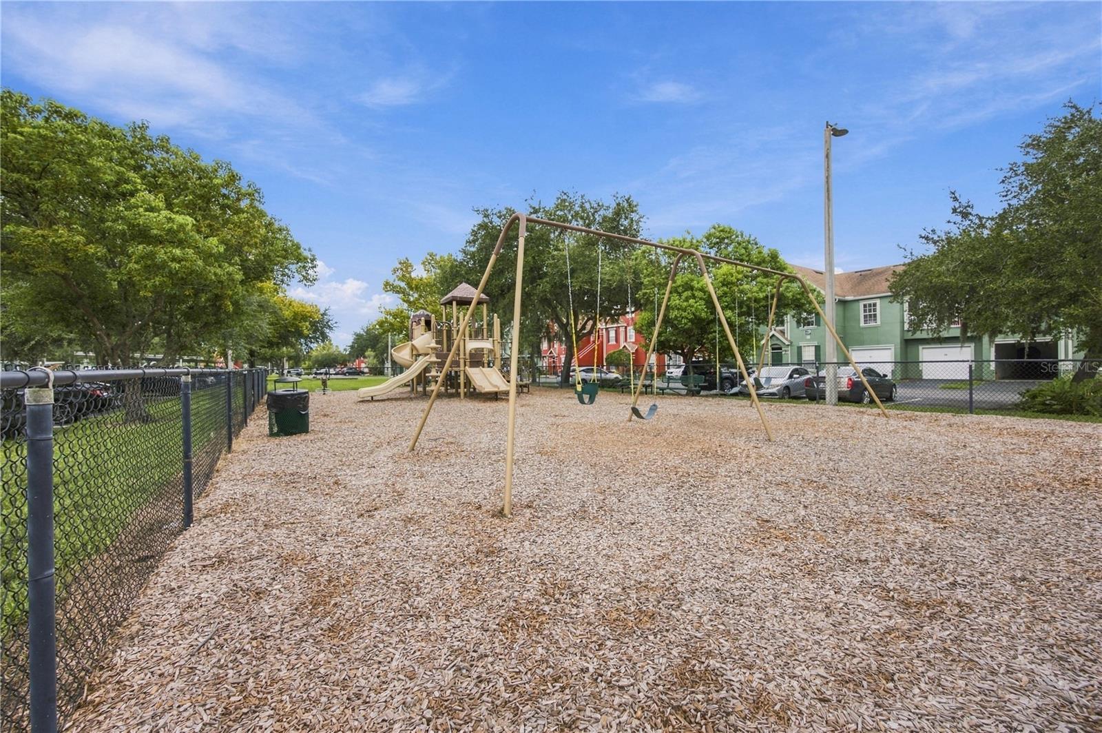9570 LAKE CHASE ISLAND WAY, #9570, Tampa, FL 33626