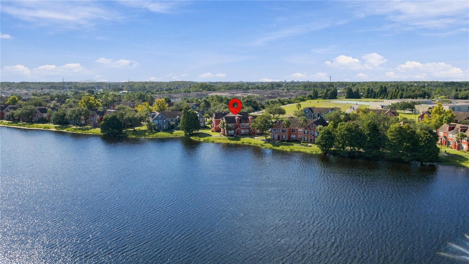 9570 LAKE CHASE ISLAND WAY, #9570, Tampa, FL 33626