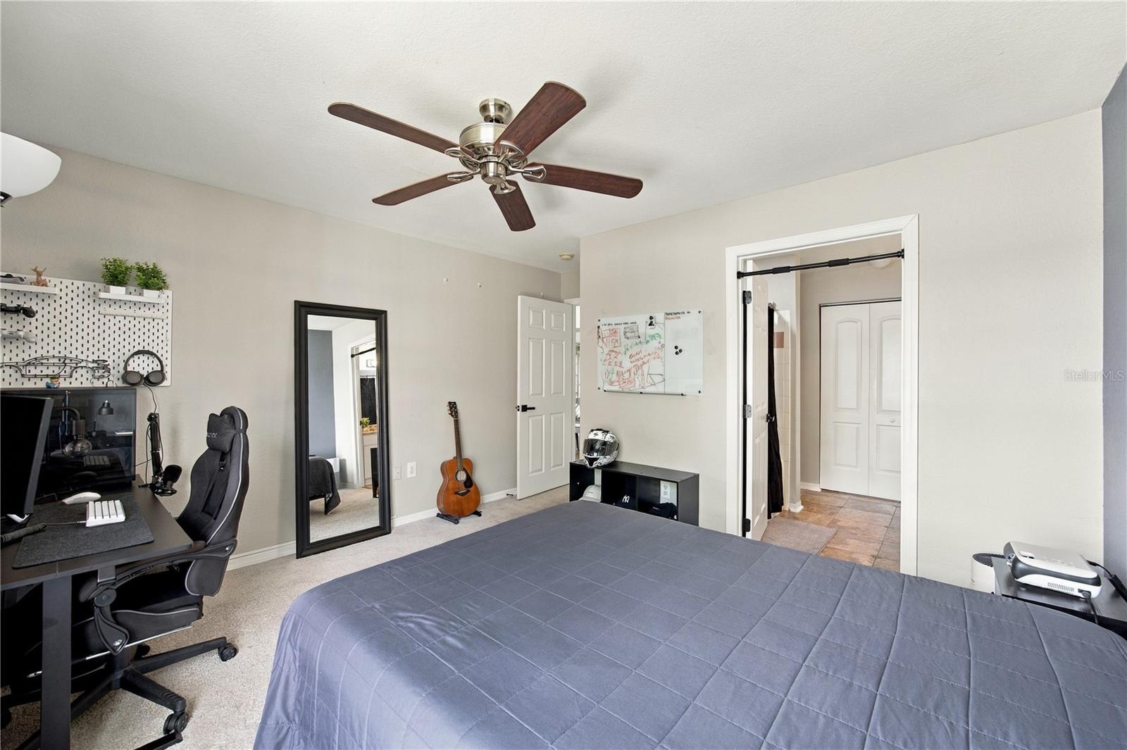 9570 LAKE CHASE ISLAND WAY, #9570, Tampa, FL 33626