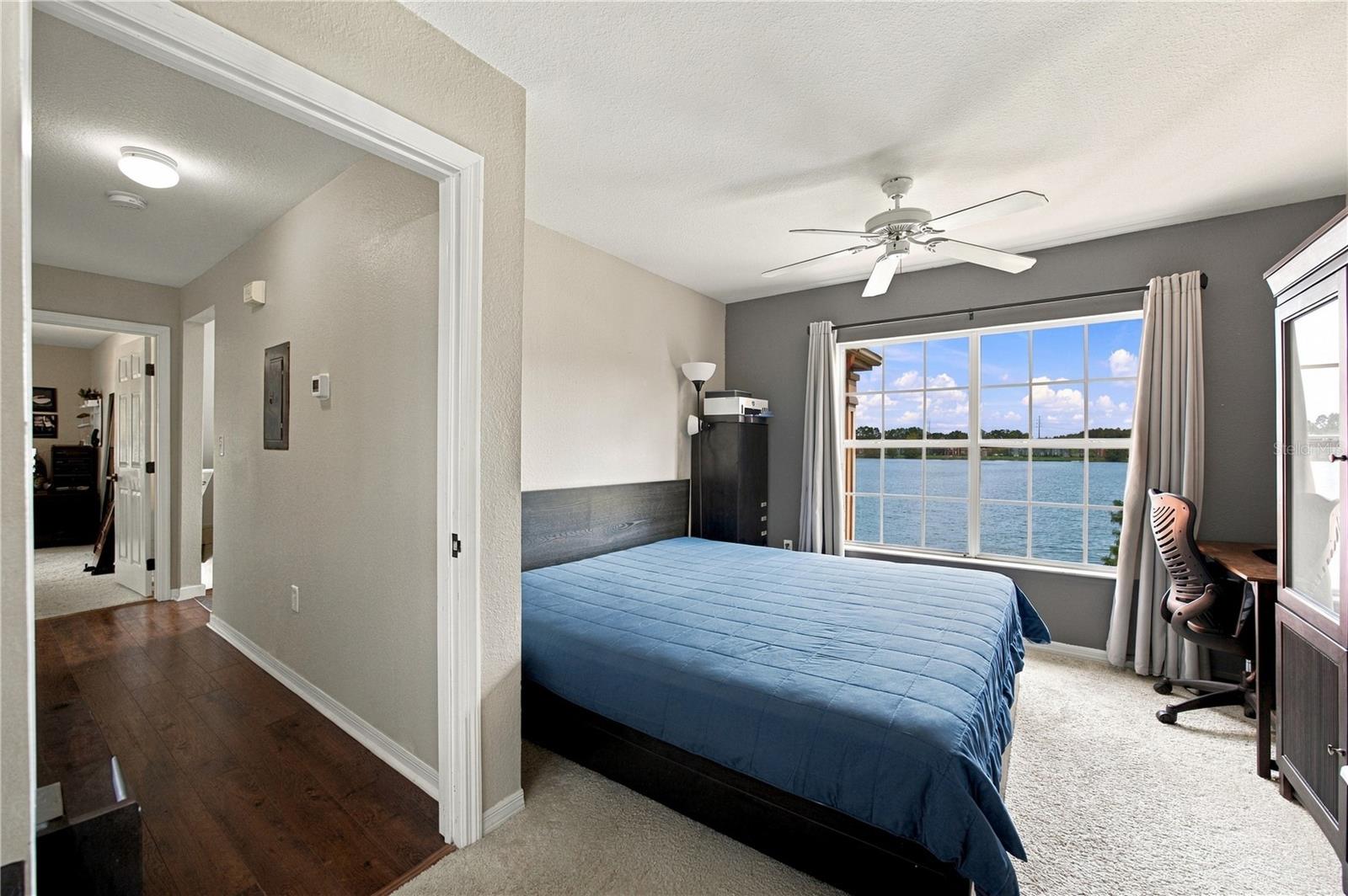 9570 LAKE CHASE ISLAND WAY, #9570, Tampa, FL 33626