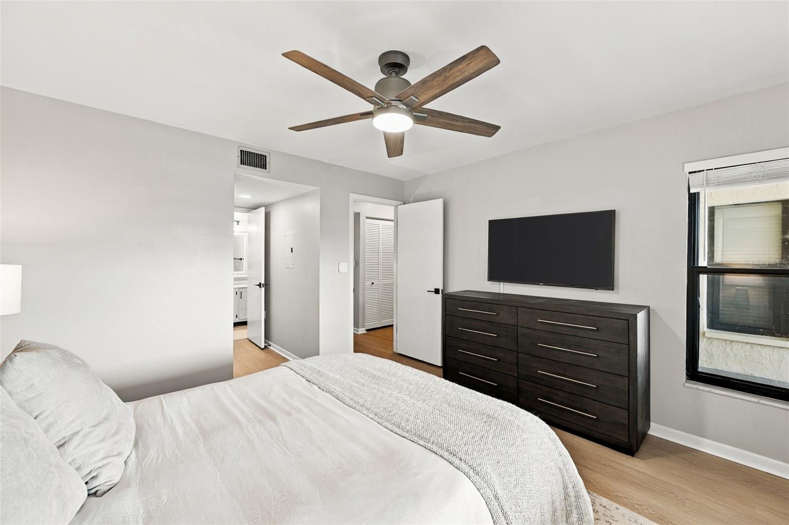 106 1ST STREET E, #113, Tierra Verde, FL 33715