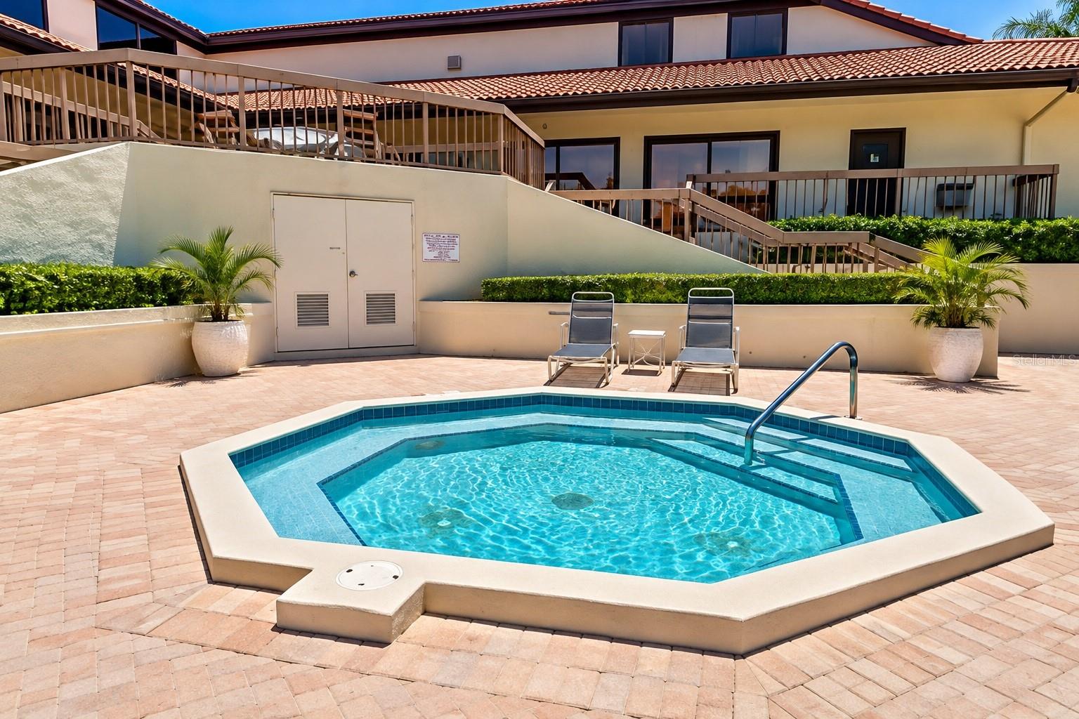 106 1ST STREET E, #113, Tierra Verde, FL 33715