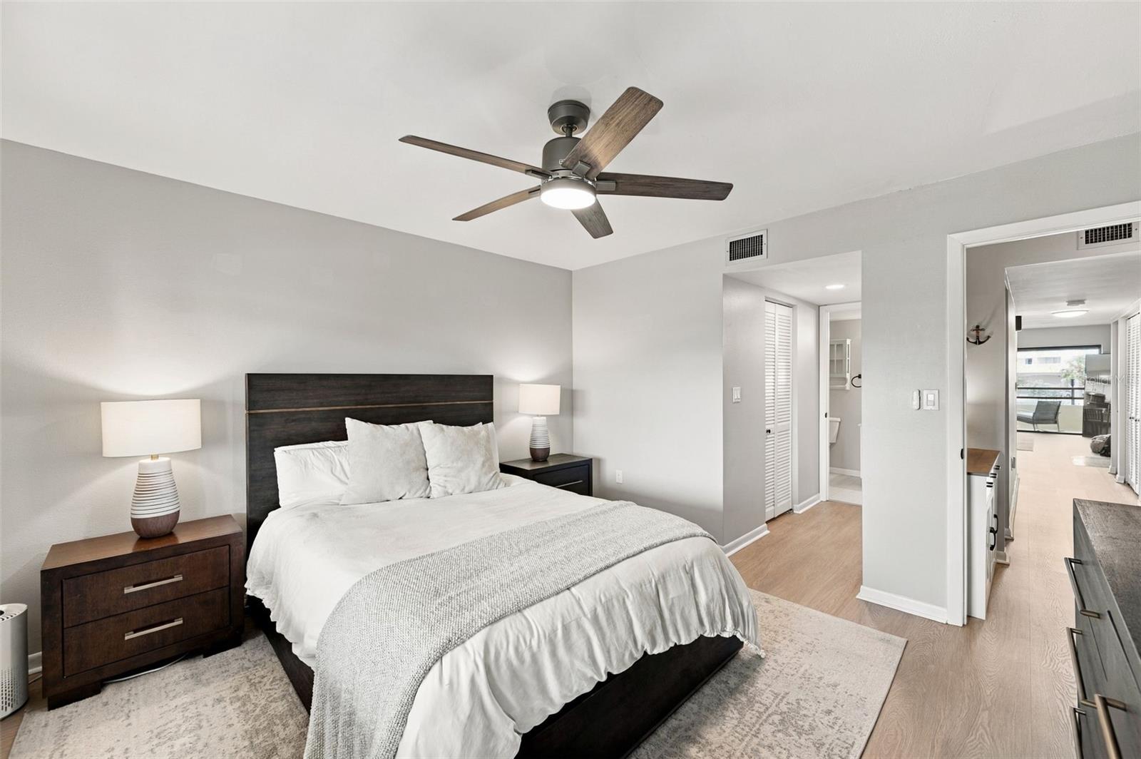 106 1ST STREET E, #113, Tierra Verde, FL 33715