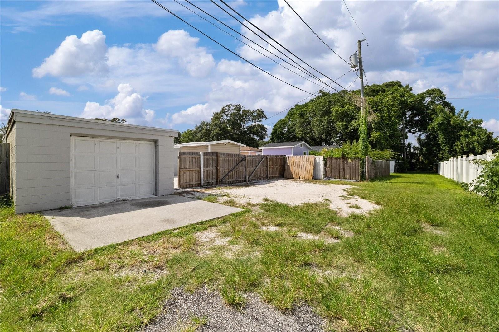 4053 31ST STREET N, St Petersburg, FL 33714