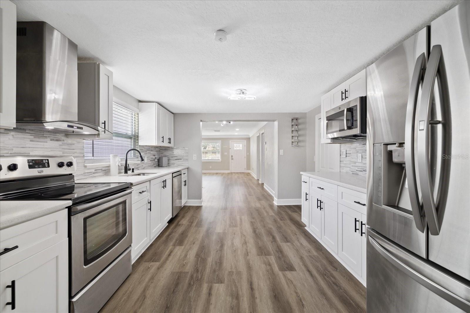 4053 31ST STREET N, St Petersburg, FL 33714