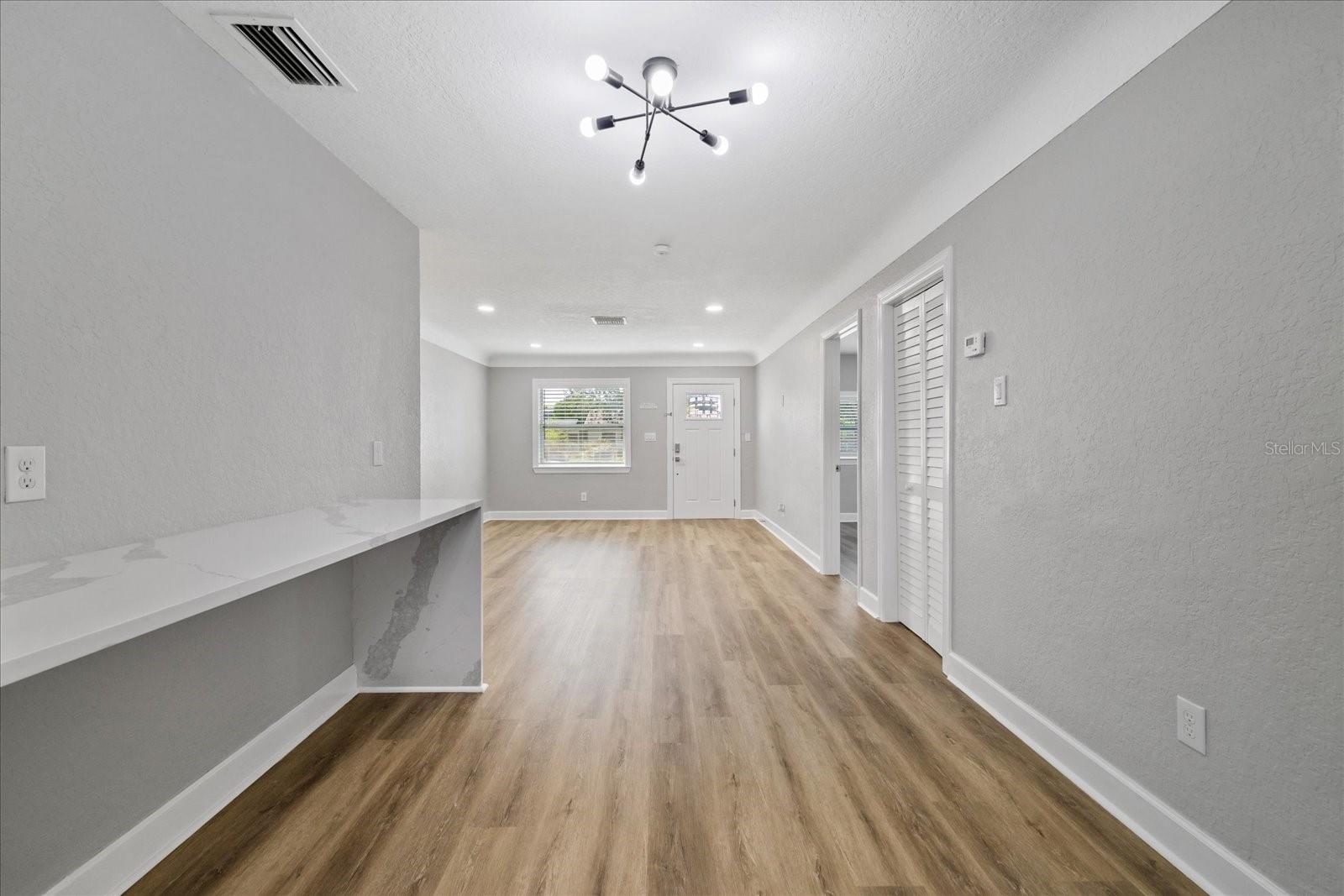 4053 31ST STREET N, St Petersburg, FL 33714