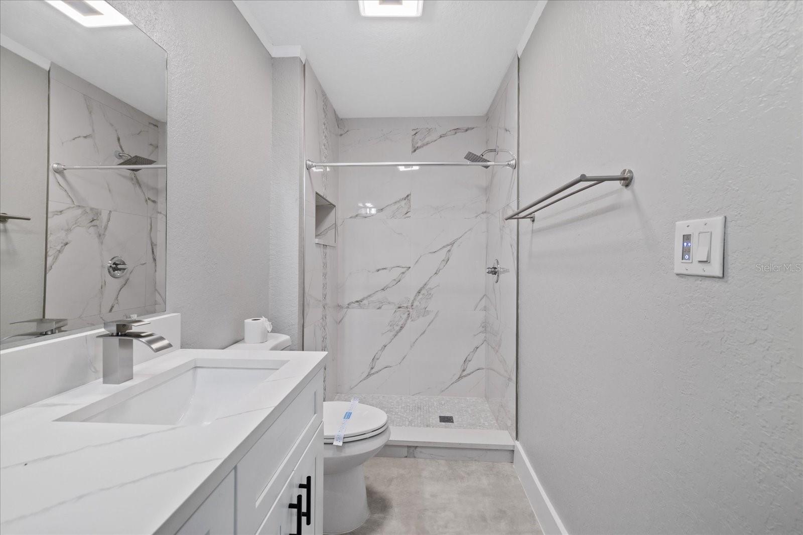 4053 31ST STREET N, St Petersburg, FL 33714