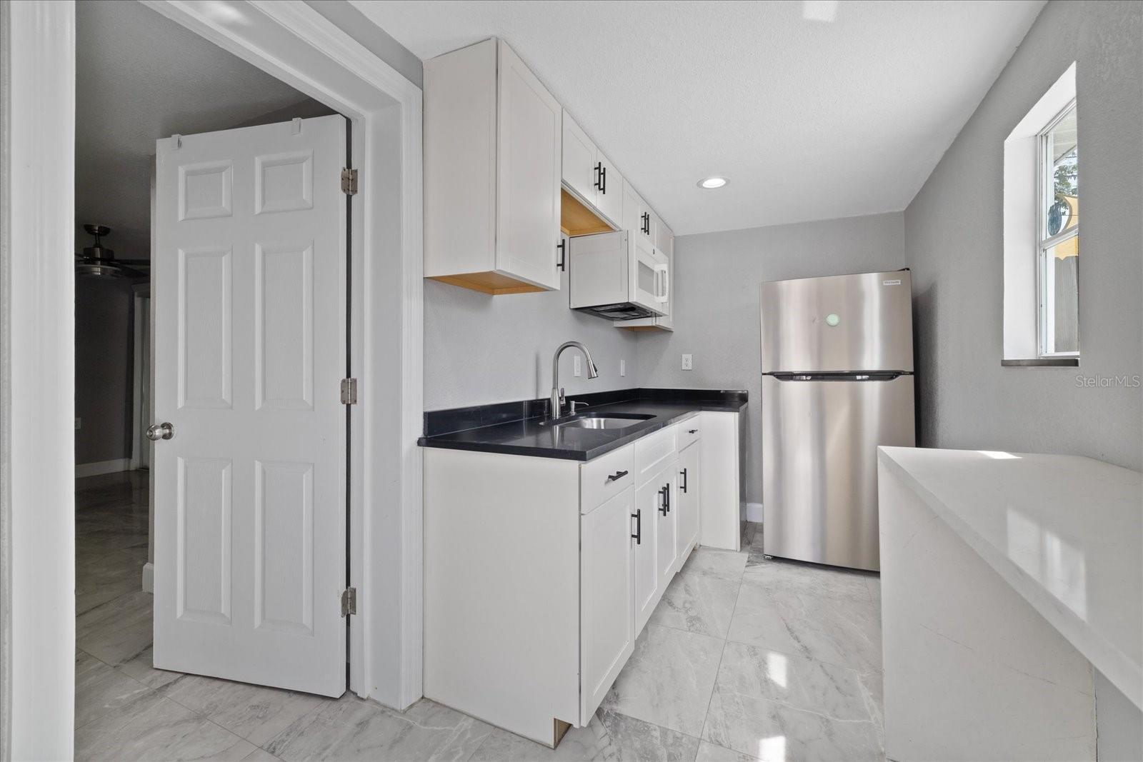 4053 31ST STREET N, St Petersburg, FL 33714