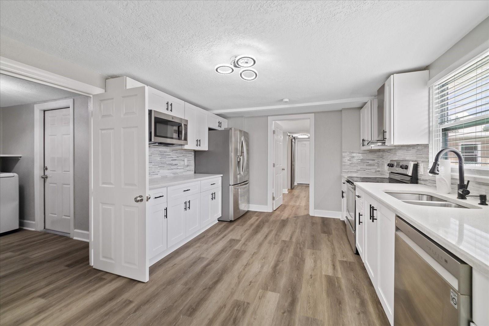 4053 31ST STREET N, St Petersburg, FL 33714