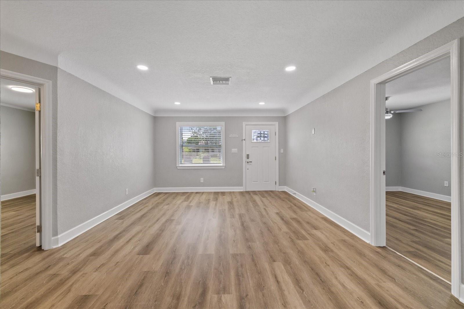 4053 31ST STREET N, St Petersburg, FL 33714