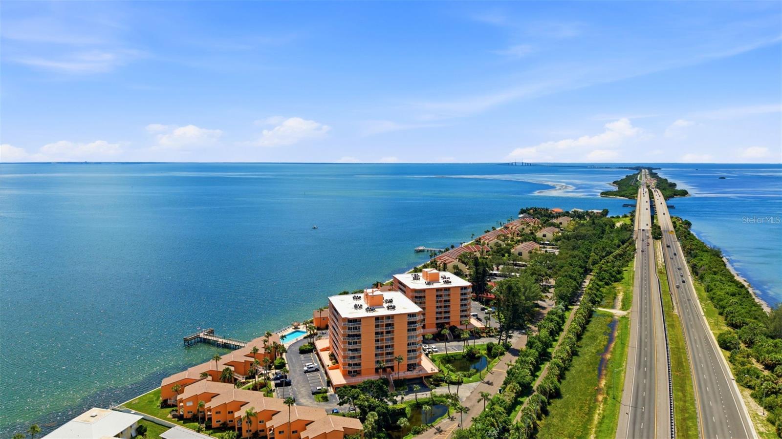 7430 SUNSHINE SKYWAY LANE S, #901, St Petersburg, FL 33711