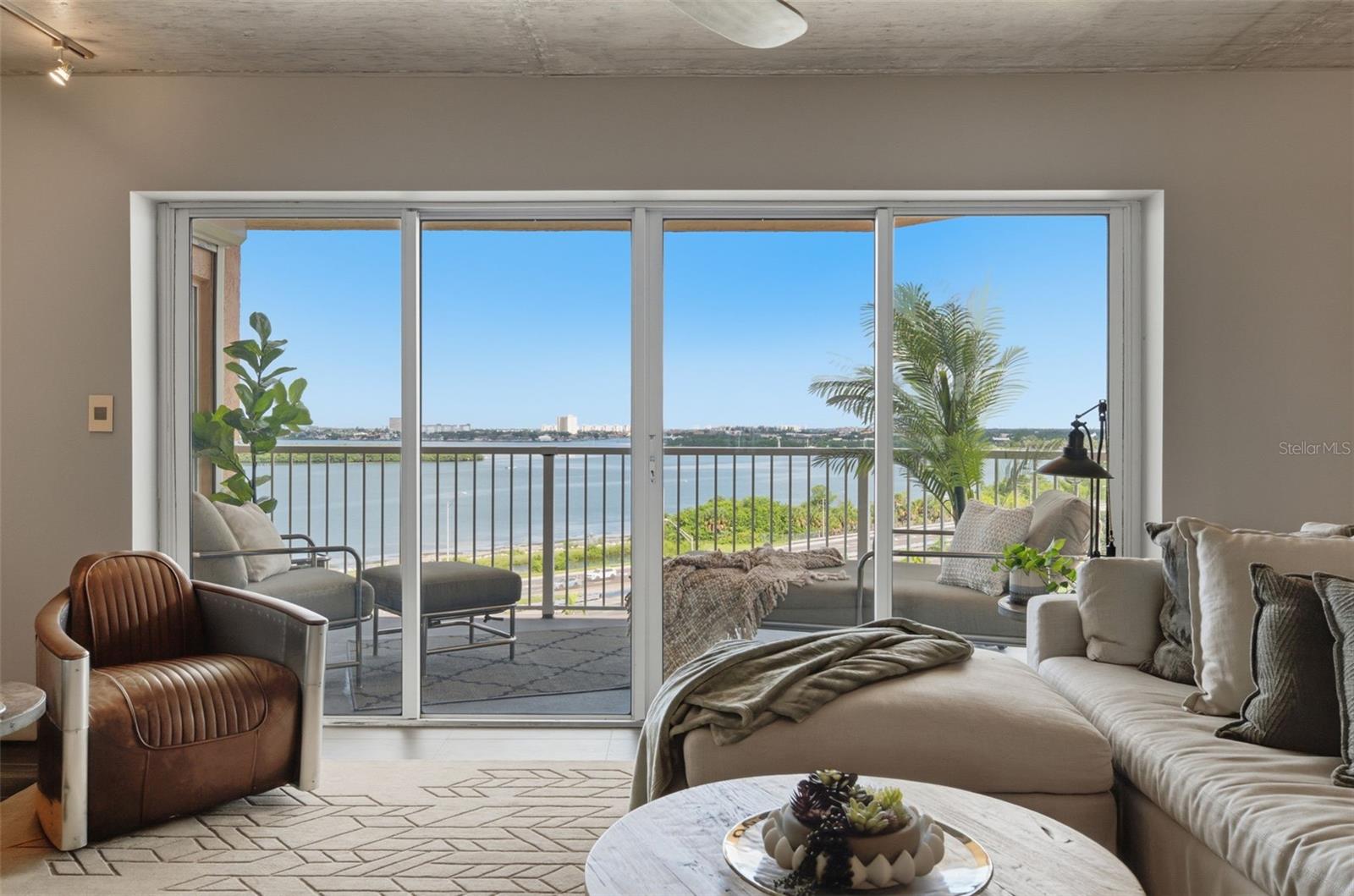 7430 SUNSHINE SKYWAY LANE S, #901, St Petersburg, FL 33711