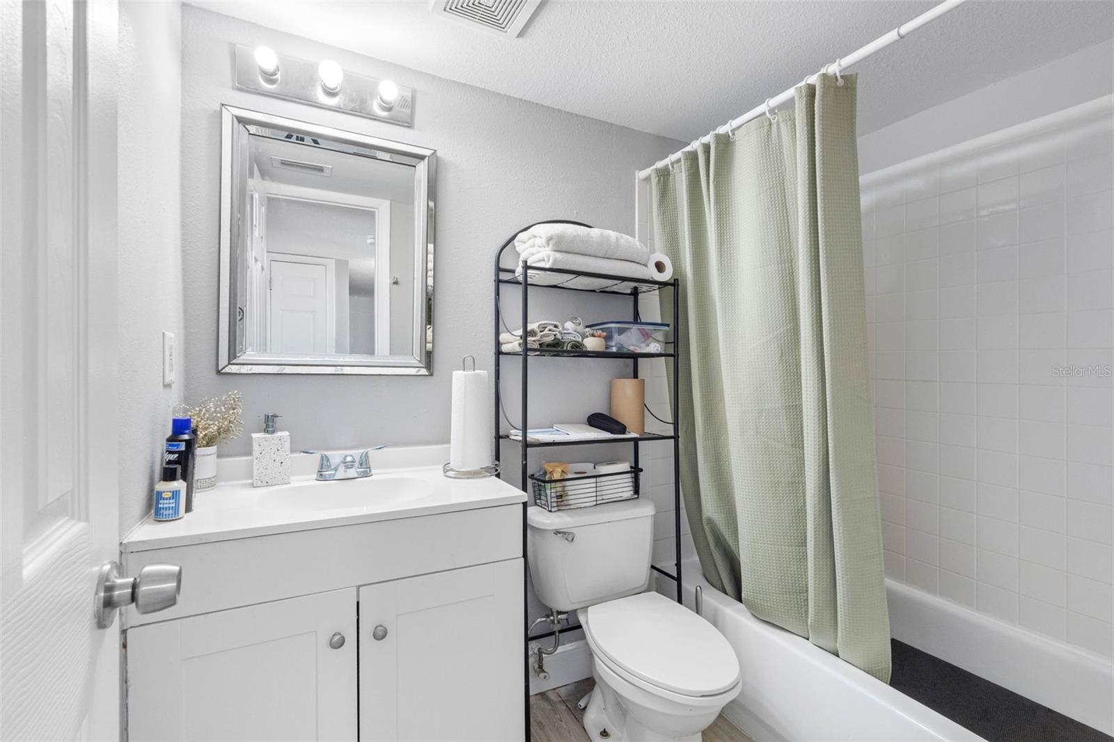 Bathroom #2