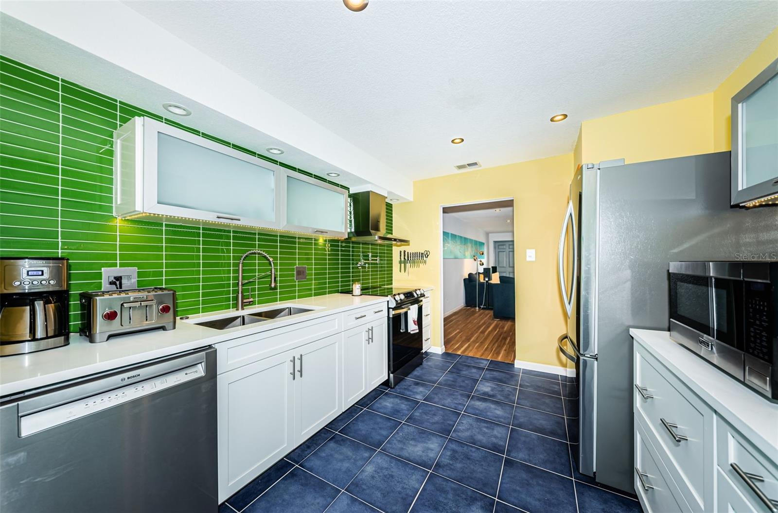 5880 38TH AVENUE N, #309, St Petersburg, FL 33710