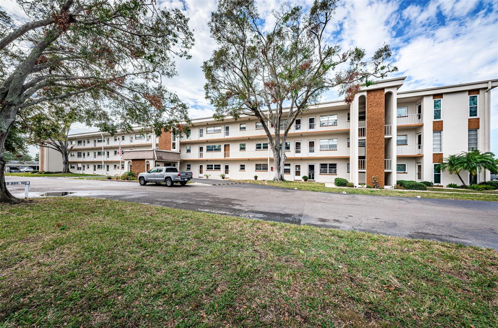 5880 38TH AVENUE N, #309, St Petersburg, FL 33710 5880 38TH AVENUE N, #309, St Petersburg, FL 33710