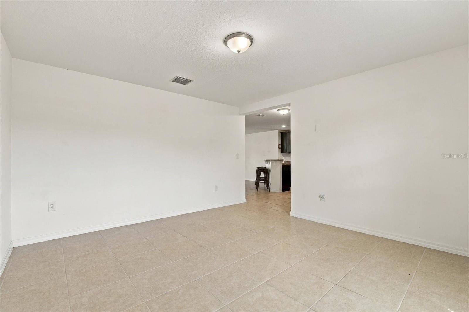 810 CHATHAM WALK DRIVE, Ruskin, FL 33570
