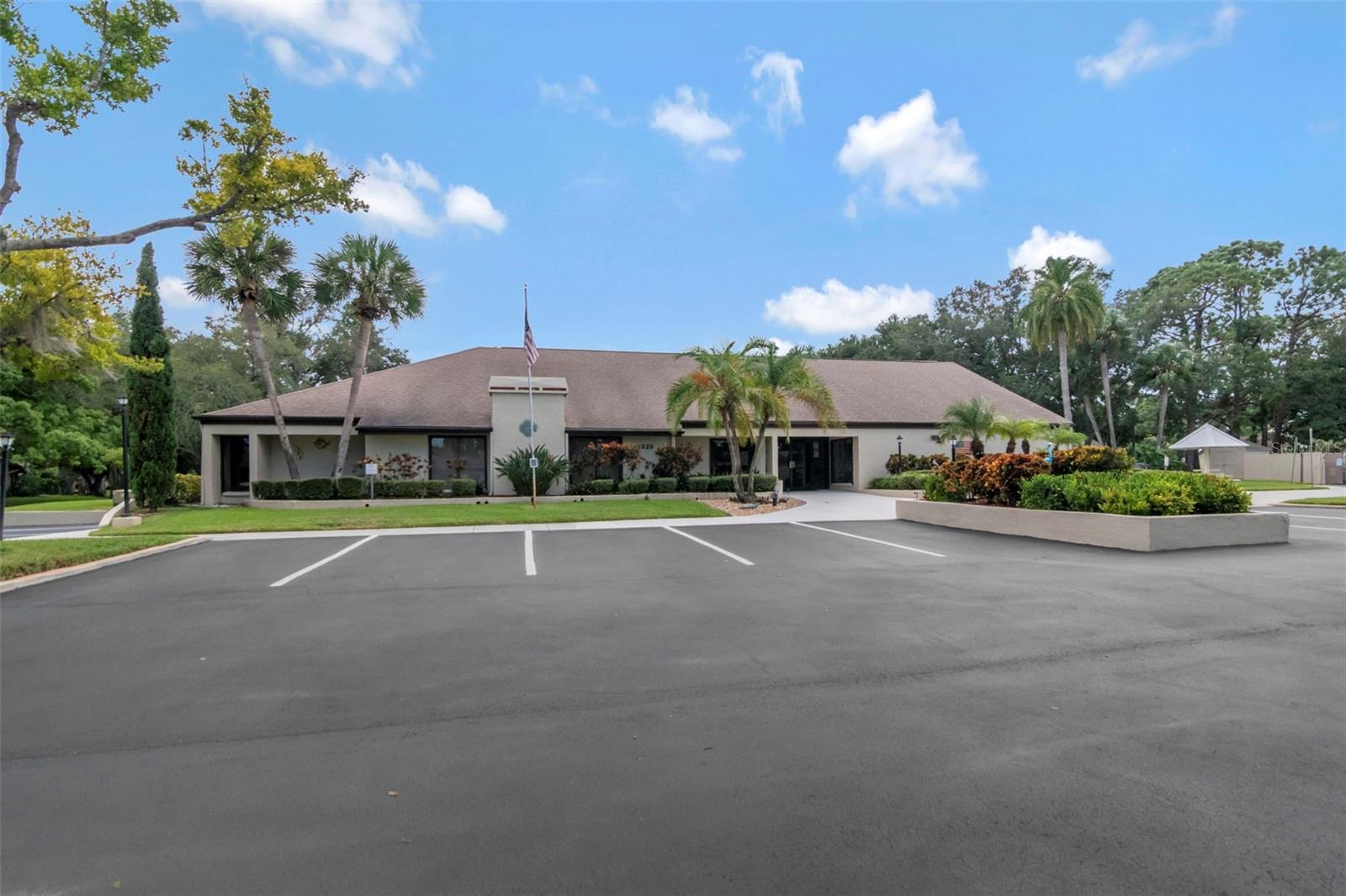 2569 LAURELWOOD DRIVE, #11B, Clearwater, FL 33763