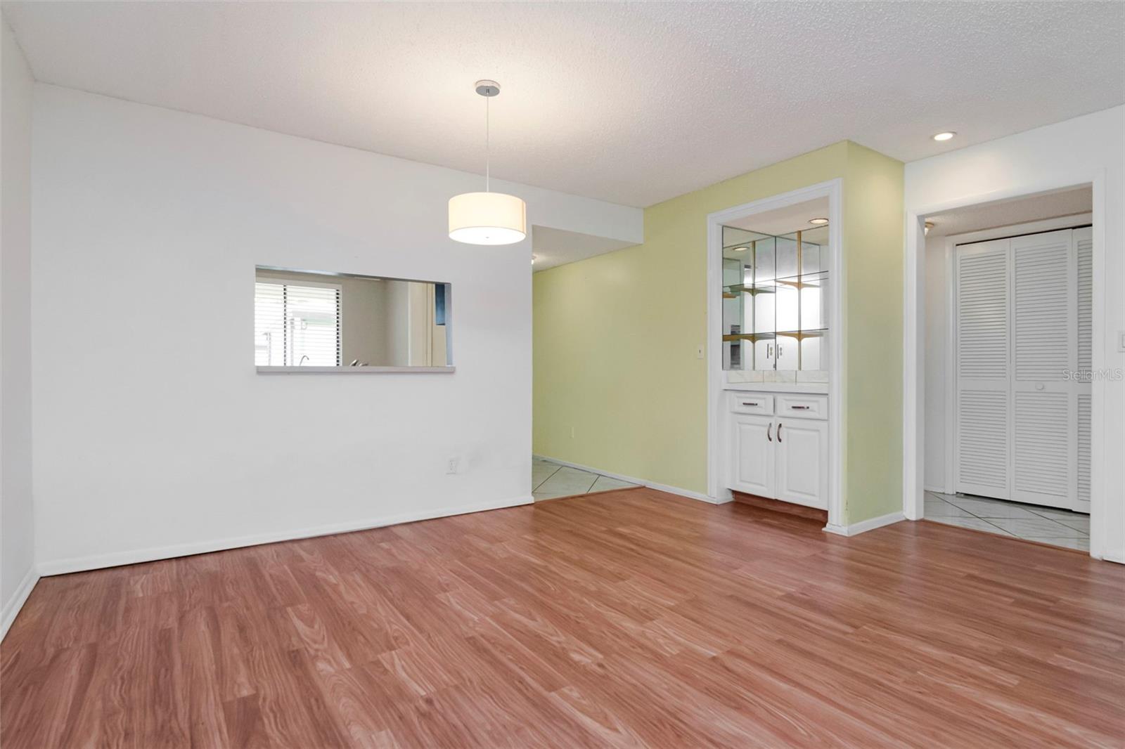 2569 LAURELWOOD DRIVE, #11B, Clearwater, FL 33763