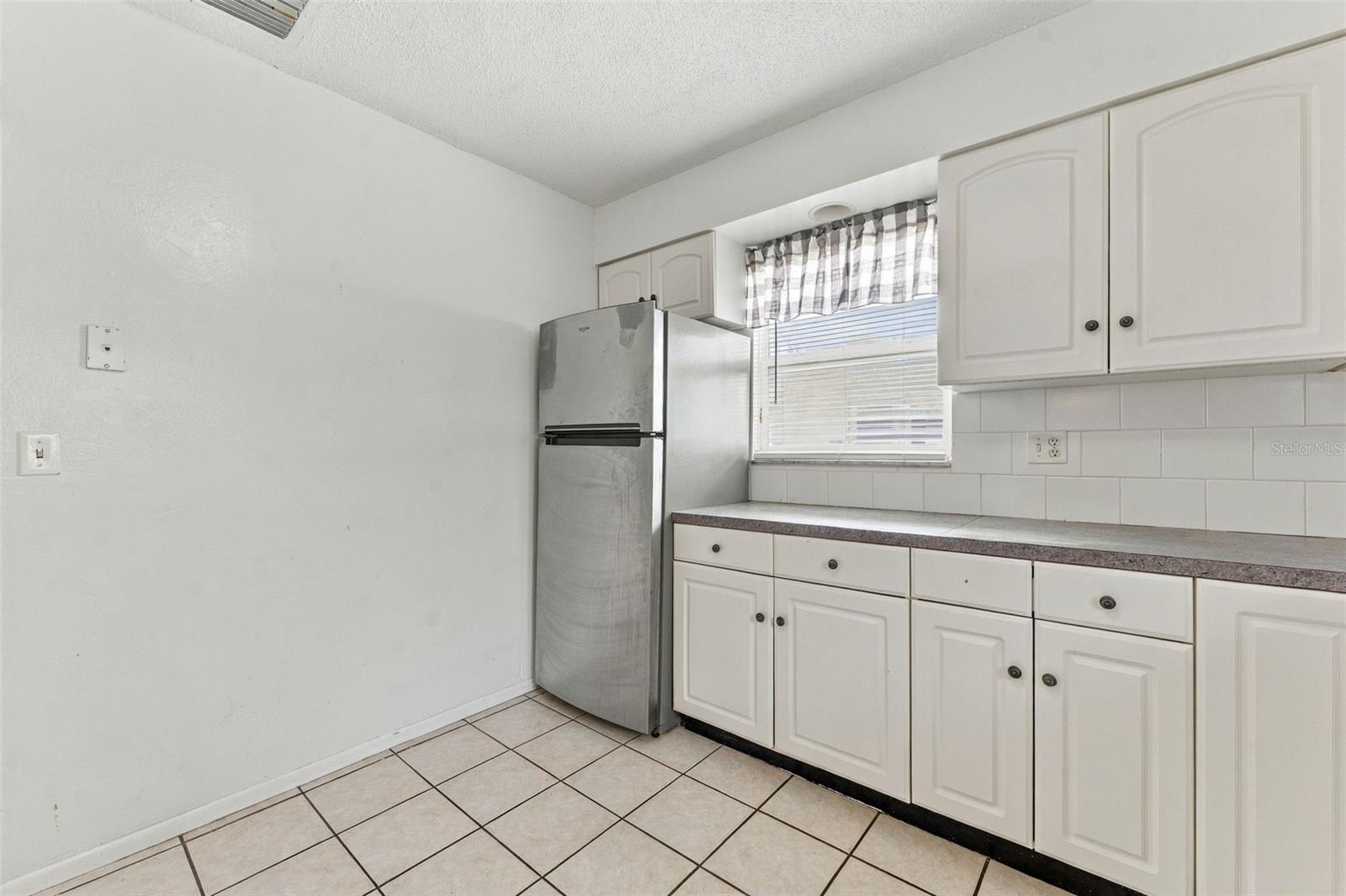 Bright Kitchen