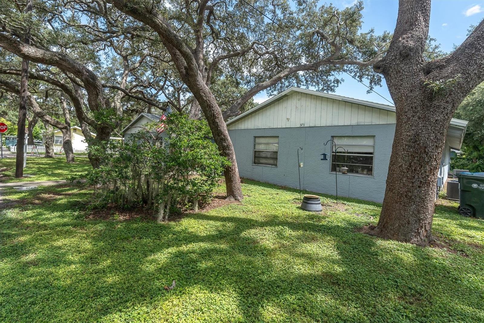 373 5TH STREET NW, Largo, FL 33770