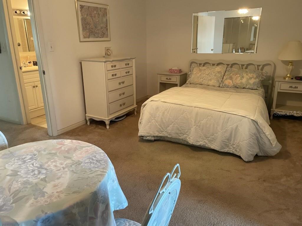 5247 81ST STREET N, #5, St Petersburg, FL 33709 5247 81ST STREET N, #5, St Petersburg, FL 33709