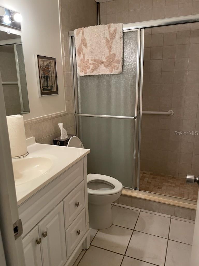 Bathroom with Walk-in Shower Bathroom with Walk-in Shower