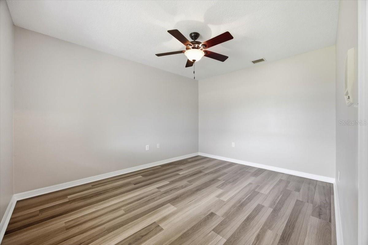 3717 FUTCH LOOP, Plant City, FL 33566
