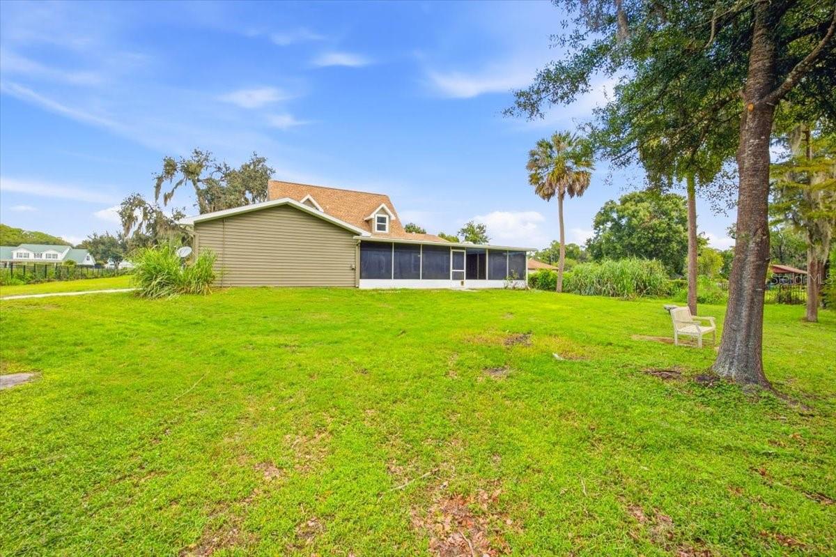 3717 FUTCH LOOP, Plant City, FL 33566