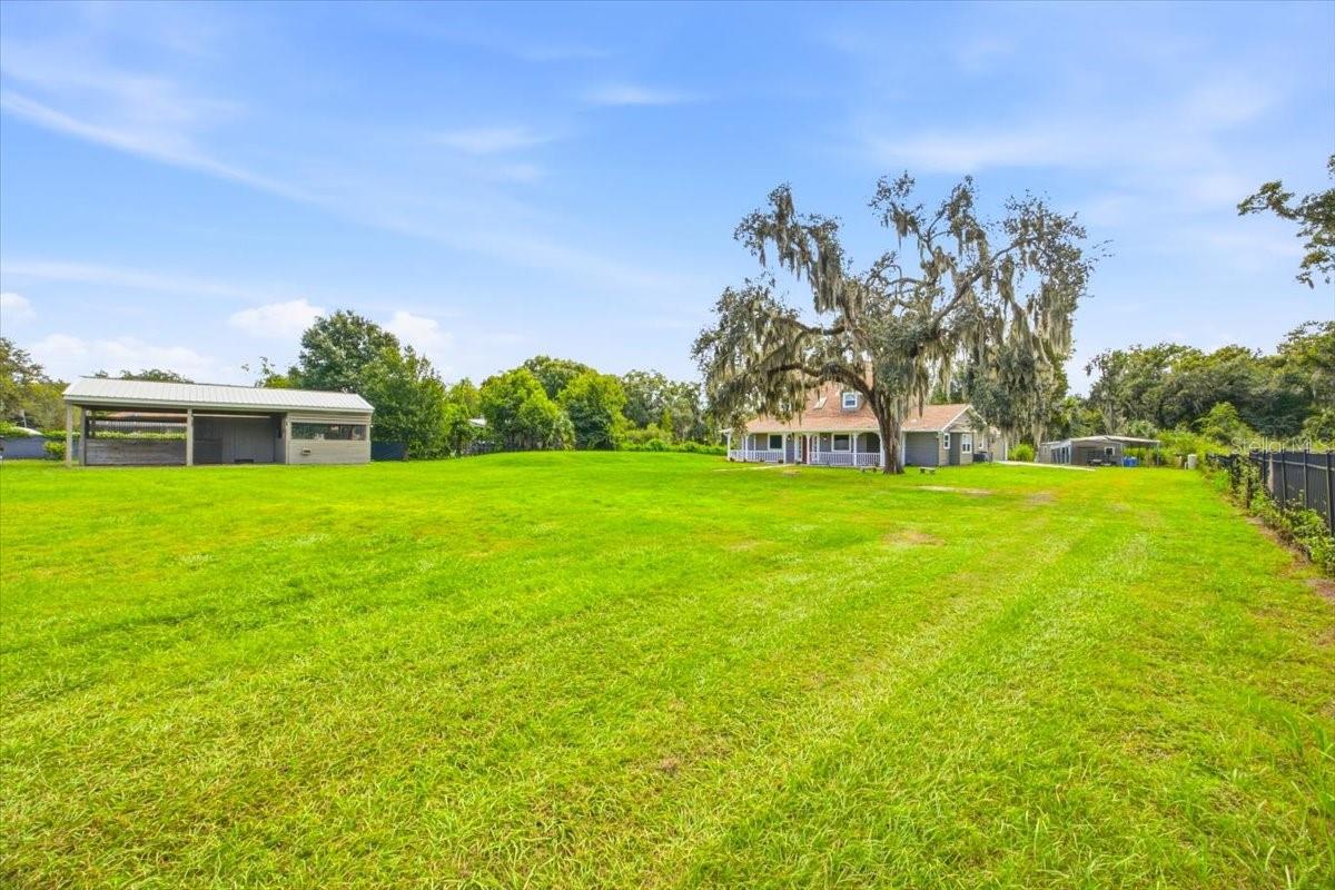 3717 FUTCH LOOP, Plant City, FL 33566