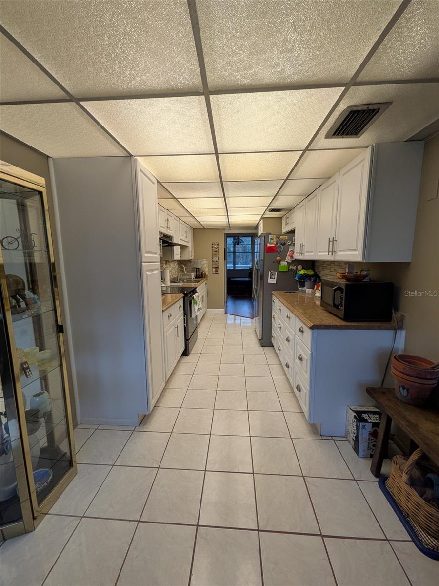 4885 1ST STREET NE, #216, St Petersburg, FL 33703