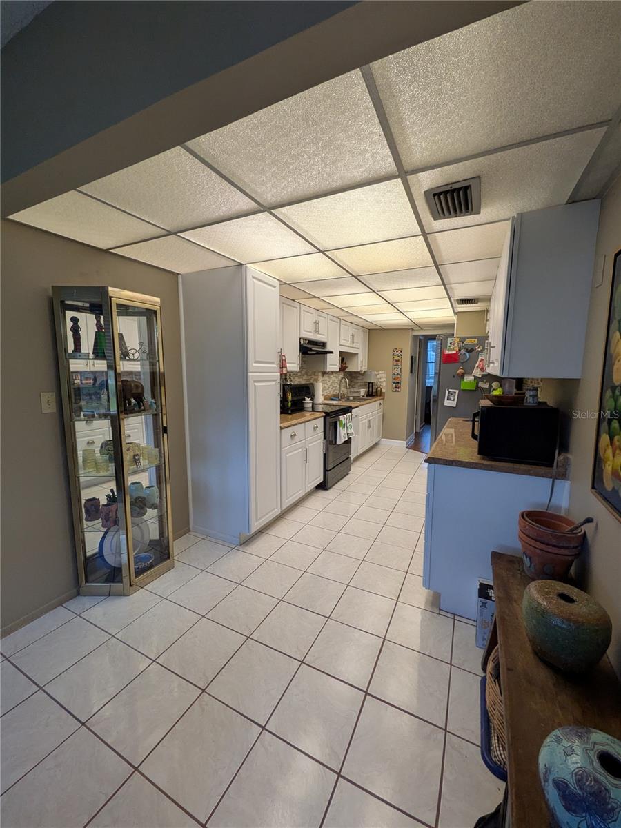 4885 1ST STREET NE, #216, St Petersburg, FL 33703