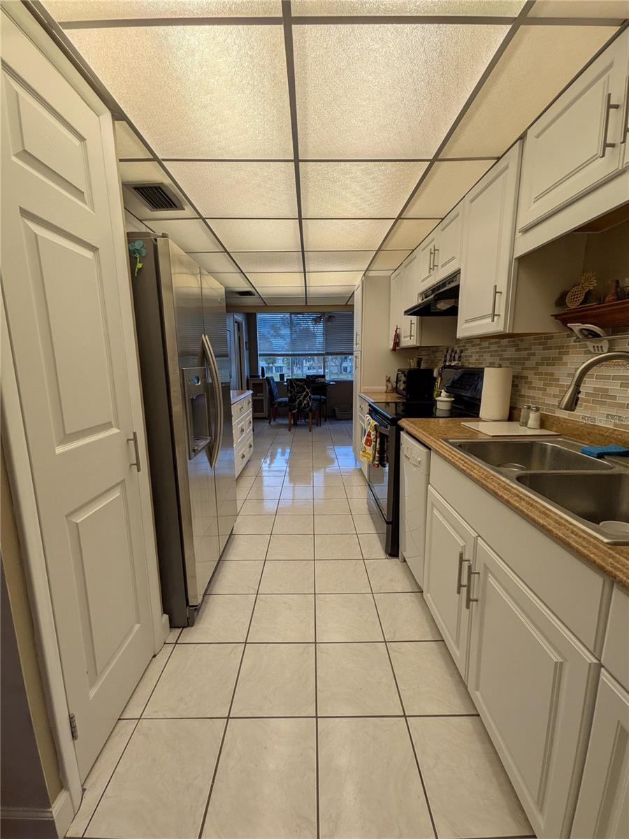 4885 1ST STREET NE, #216, St Petersburg, FL 33703