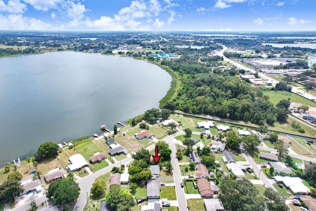 124 EDGEWATER DRIVE, Winter Haven, FL 33881