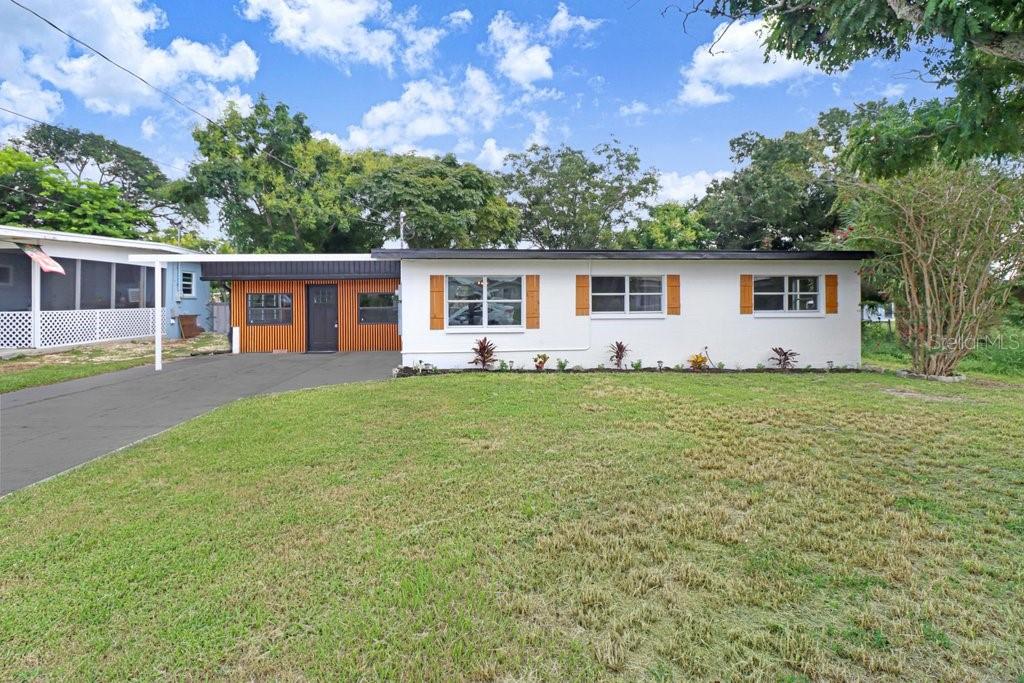 124 EDGEWATER DRIVE, Winter Haven, FL 33881