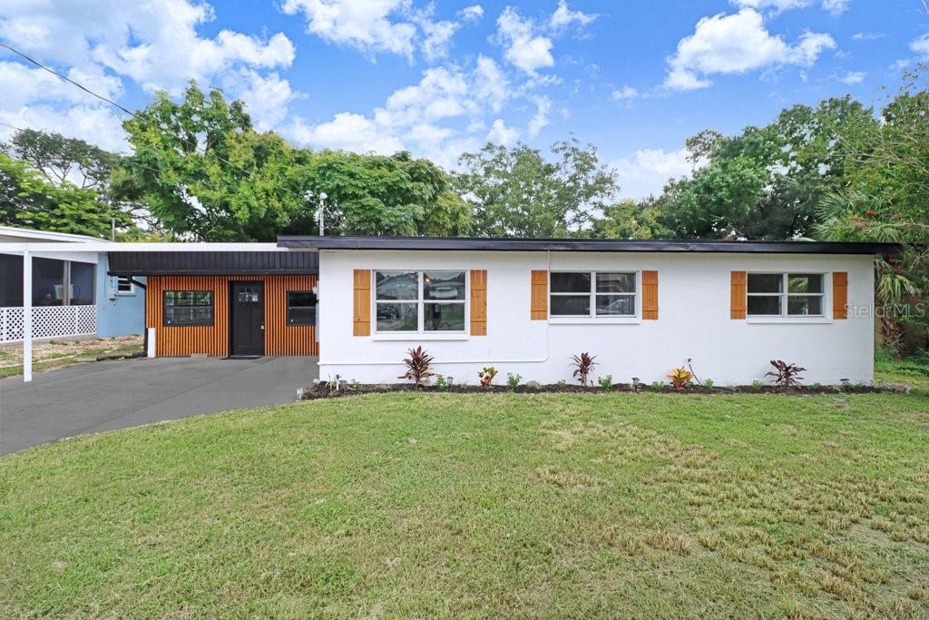 124 EDGEWATER DRIVE, Winter Haven, FL 33881