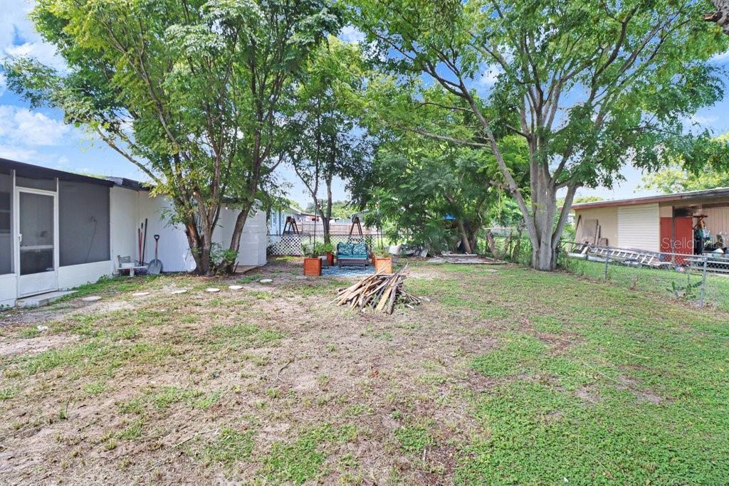 124 EDGEWATER DRIVE, Winter Haven, FL 33881